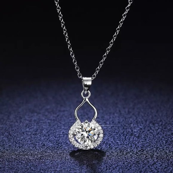 Certified 1ct. t.w. Diamond Pear Shape Necklace - Picture 3 of 16